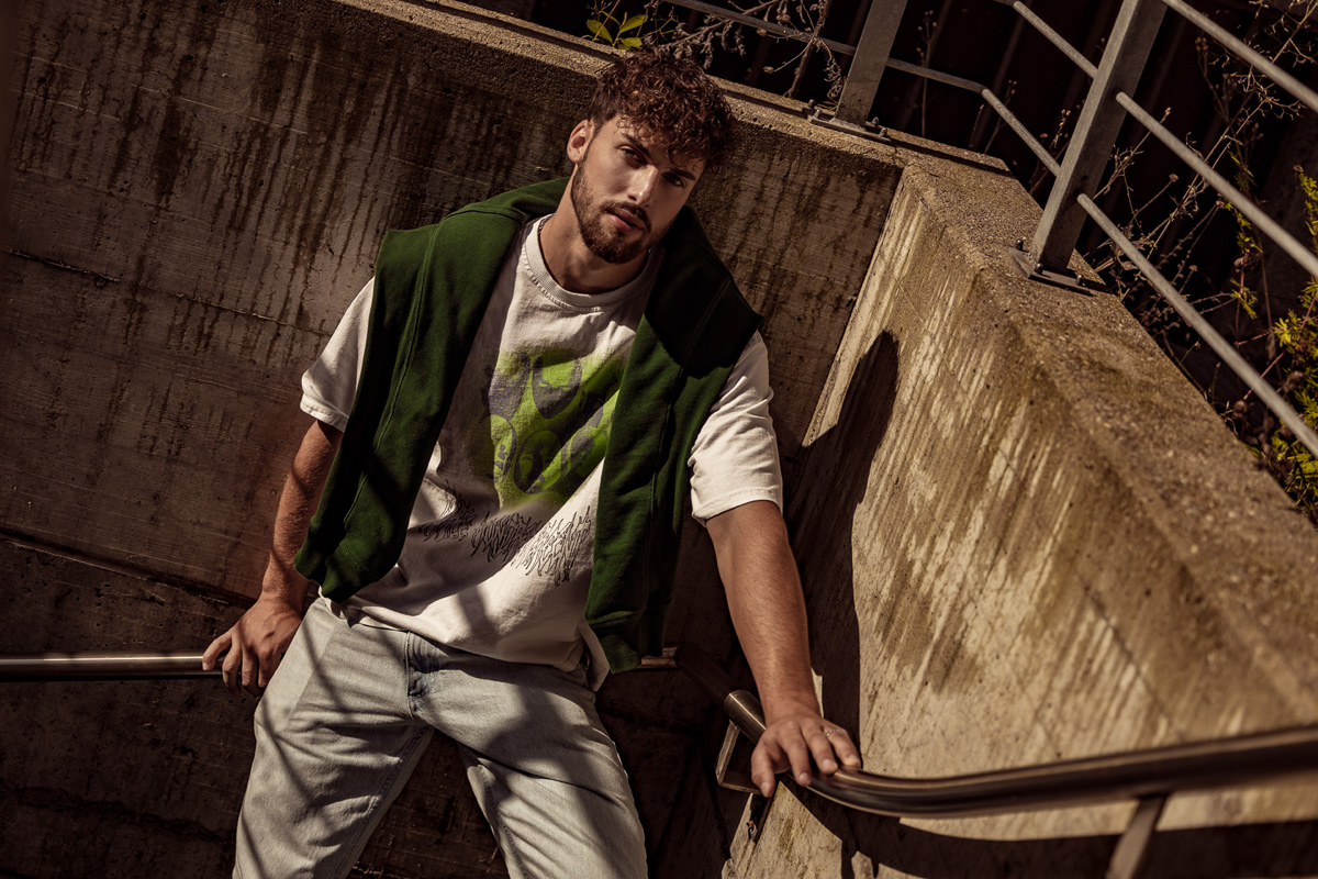 studio beauty fashion portrait